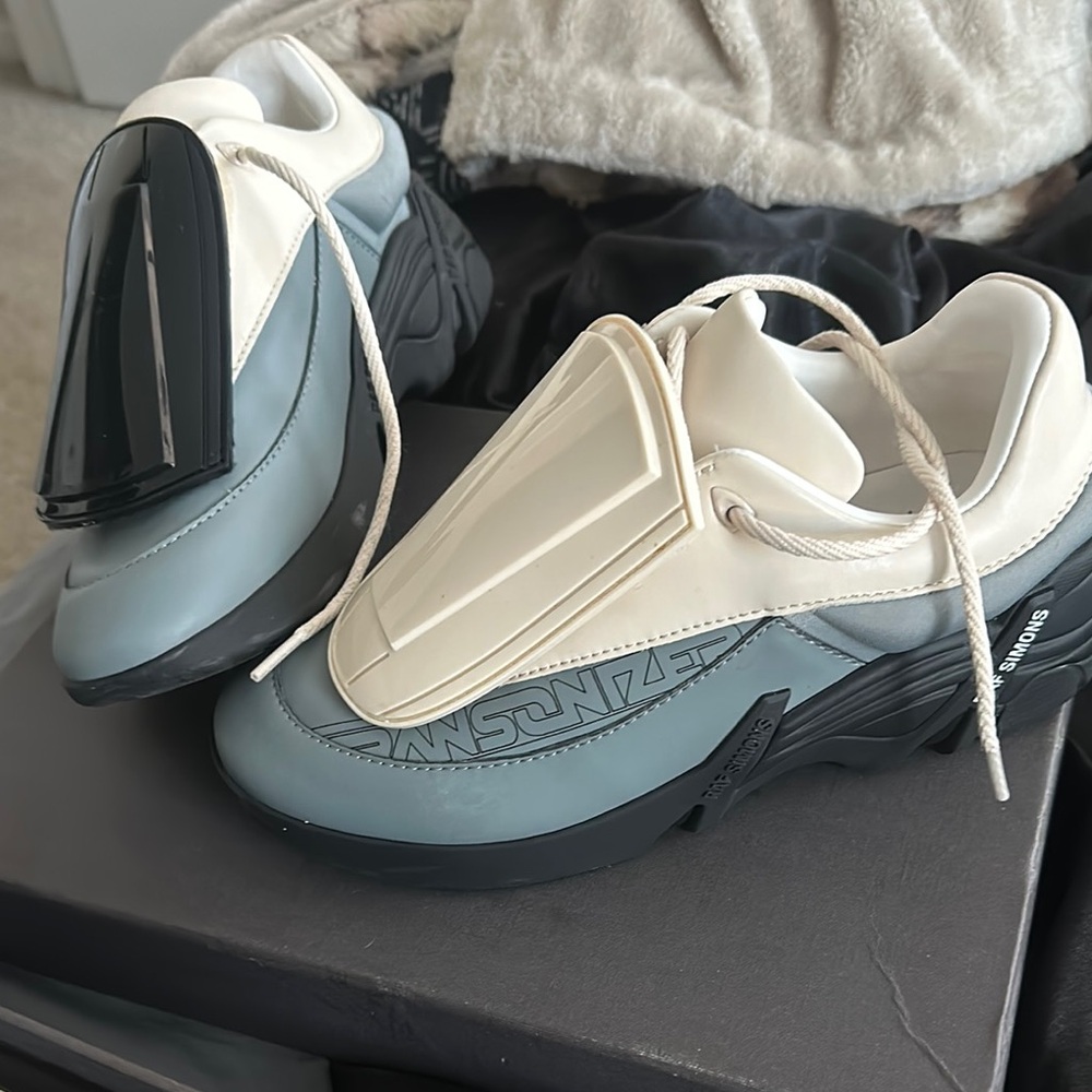 Adidas x Raf Simons Antei Sneakers - Cream and Grey